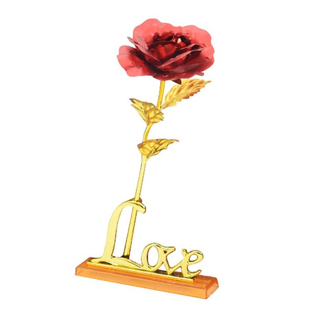 Romantische 24k vergoldete Rose für Valentinstag, ein Symbol ewiger Liebe.