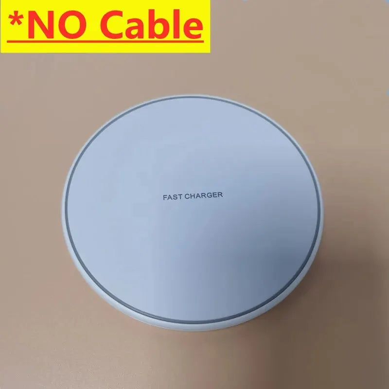 Modernes 30W Qi-Ladepad, drahtloses Schnellladen für eine Vielzahl von Smartphones.