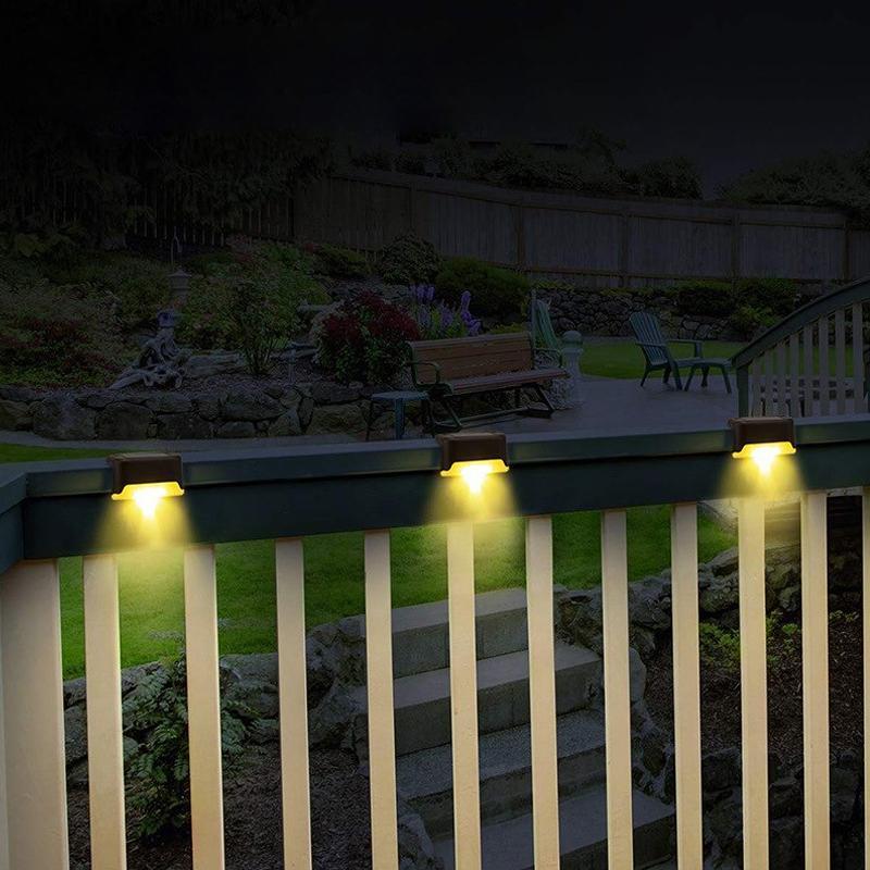 4er-Set wasserdichte Solar-Treppenleuchten. Perfekte Außenbeleuchtung für Garten, Terrasse & Stufen.