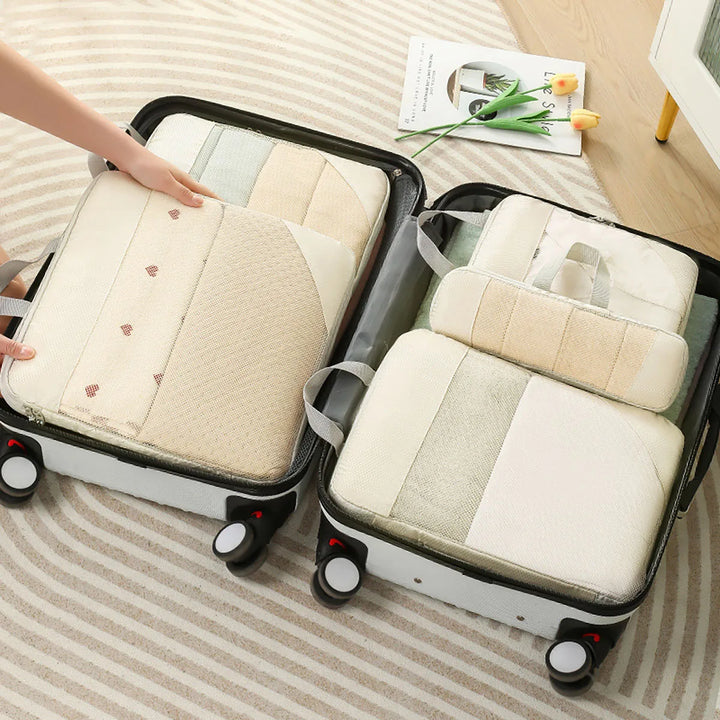 Praktisches Reise Organizer Set (5-teilig) für ordentliches Packen und einfaches Sortieren von Kleidung & Accessoires.