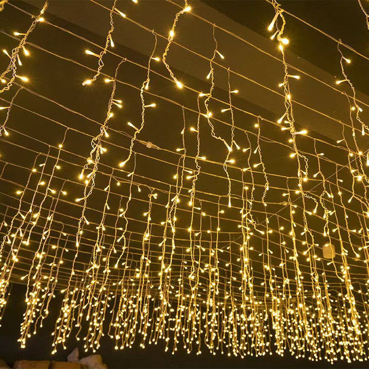 50m LED Eiszapfen-Lichterkette IP44 wetterfest für festliche Außenbeleuchtung & Weihnachtsdeko.