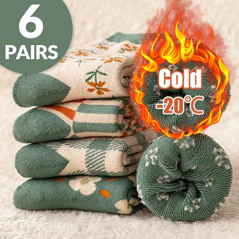 Kuschelige, warme Damen-Wintersocken aus dickem Material, ideal für gemütliche Herbst- & Wintertage.