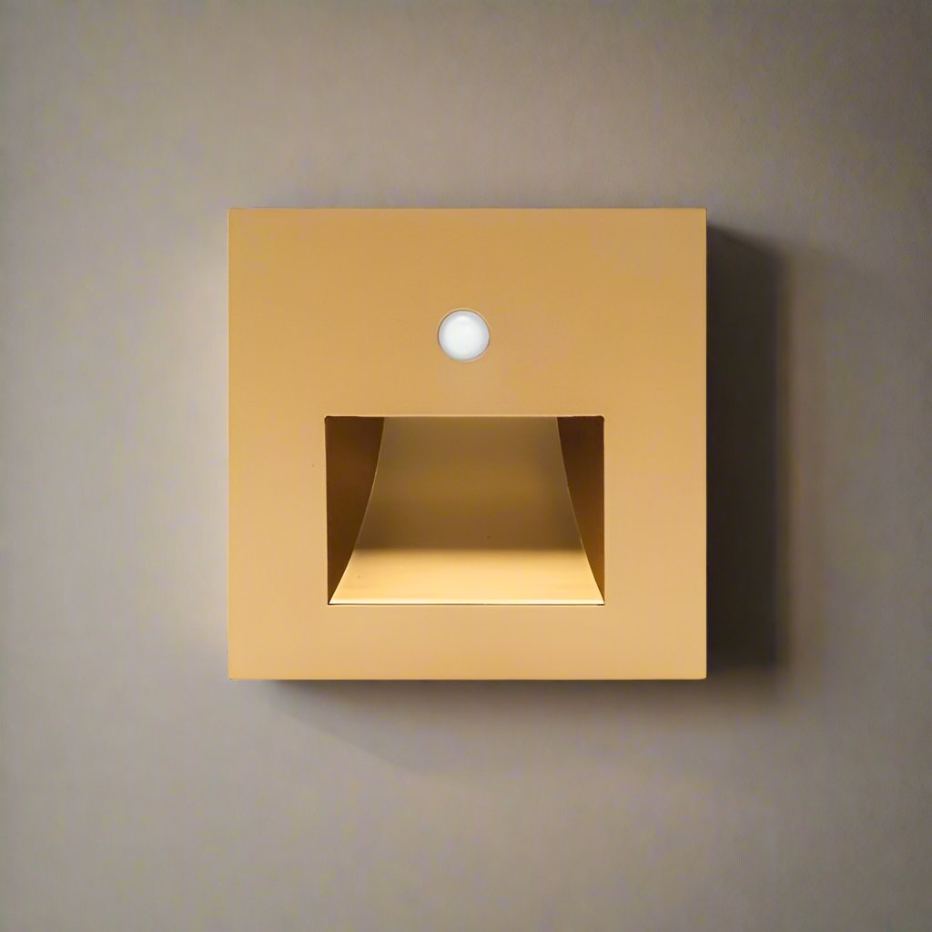 Vielseitige ALUMI GLOW LED-Wandleuchte. Modernes Aluminium-Gehäuse, Bewegungssensor für jede Innenbeleuchtung.