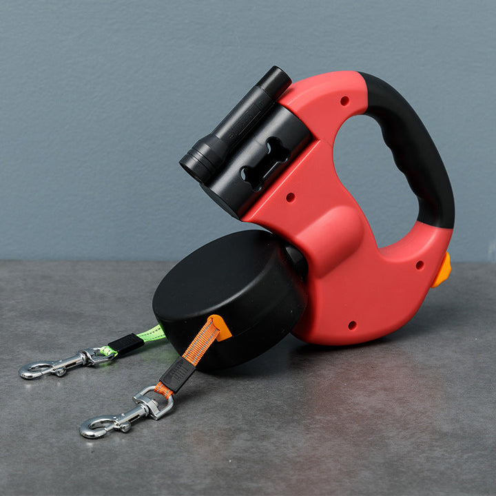 Innovative Doppelhundleine mit Anti-Wickel-Verteiler und heller LED-Leuchte für Spaziergänge im Dunkeln.