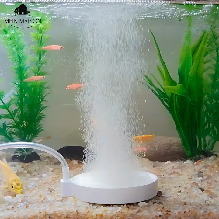 Kompakter Nano Luftstein von AquaBreathe für dezente, aber effiziente Sauerstoffversorgung im Aquarium.