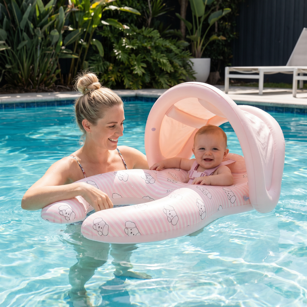 Sicherer Baby Schwimmring mit integriertem Sonnenschutz für Eltern-Kind Wasserspaß im Sommer.