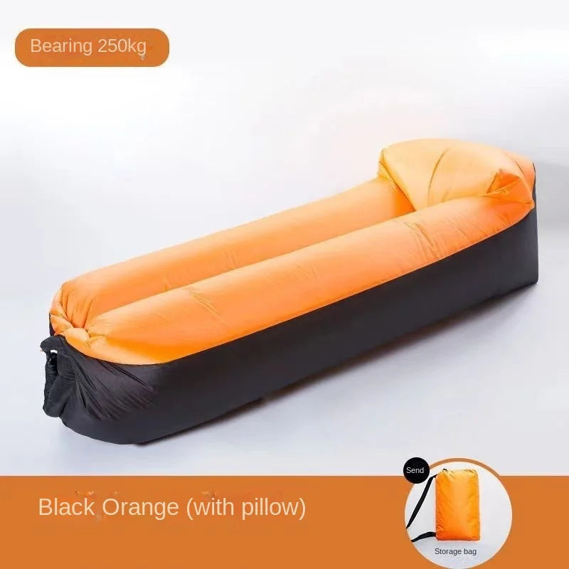 Stylische Luft-Couch für den Sommer, aufblasbar und bequem. Perfekt für Strand, Garten oder Festival.