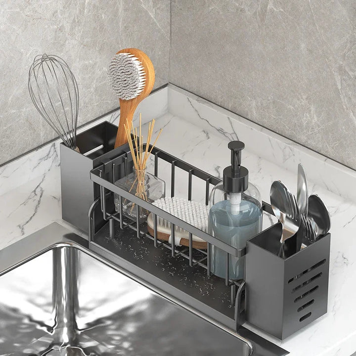 Hygienischer Spülbecken Organizer mit Drainage, ideal für Schwämme, Bürsten und Spültücher; hält Ordnung.