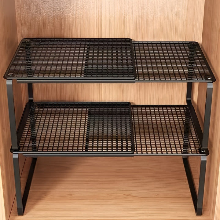 Ausziehbarer Teleskop Regal-Einsatz aus Metall für mehr Stauraum in Küche, Schrank & Vorratsraum.