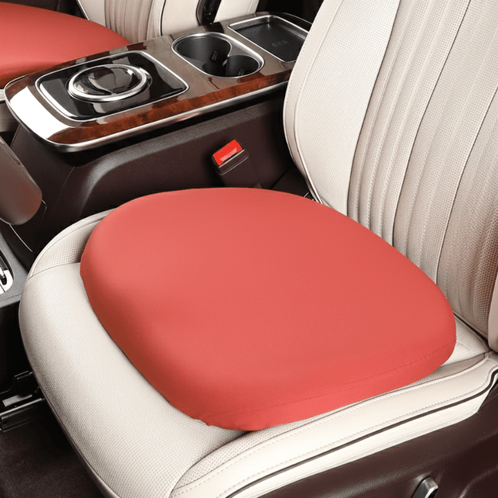 Ultimativer Fahrkomfort mit Memory Foam Nacken- & Lendenstütze, beugt Ermüdung auf langen Fahrten vor.