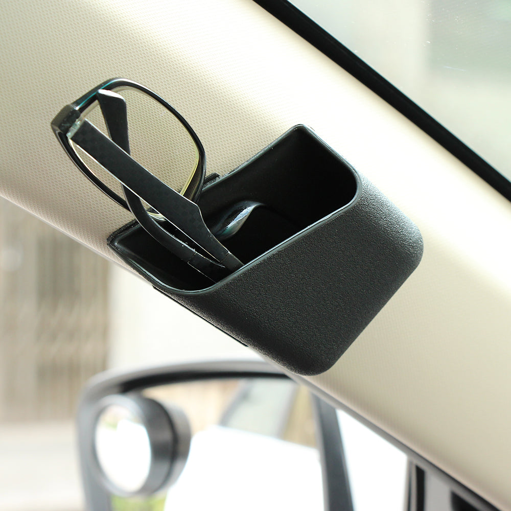 Auto-Organizer 2er-Set in Schwarz. Sorgt für Ordnung & praktische Aufbewahrung von Zubehör im Fahrzeug-Innenraum.