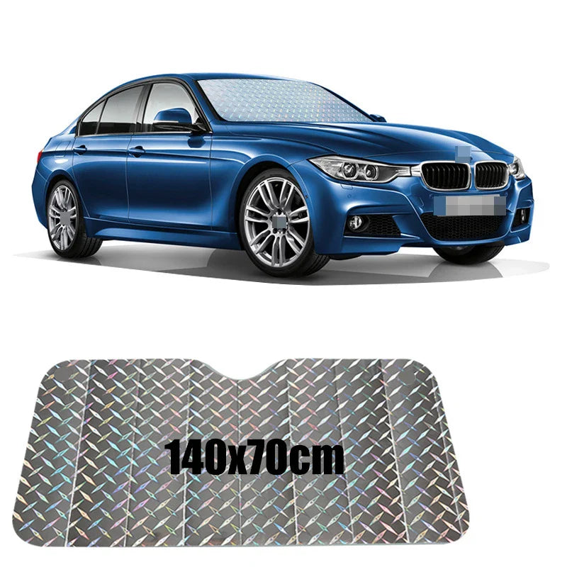 Blick in ein Auto mit installierter Frontscheiben-Sonnenblende, die maximalen Hitzeschutz und UV-Schutz bietet.