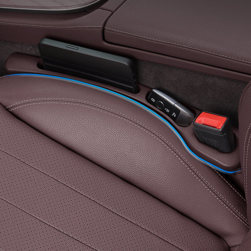 Eleganter AutoGapFix Organizer aus PU-Leder, ideal als Ablagefach für den Fahrzeug Innenraum & Autositz.