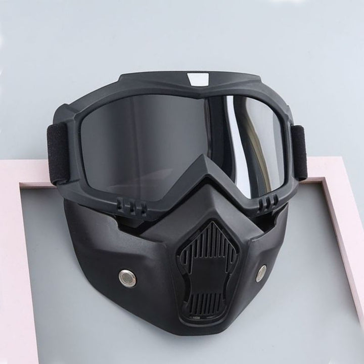 Langlebige Profi Schweißmaske. Robustes Design & zuverlässiger Blendschutz für sicheres Arbeiten im Handwerk.