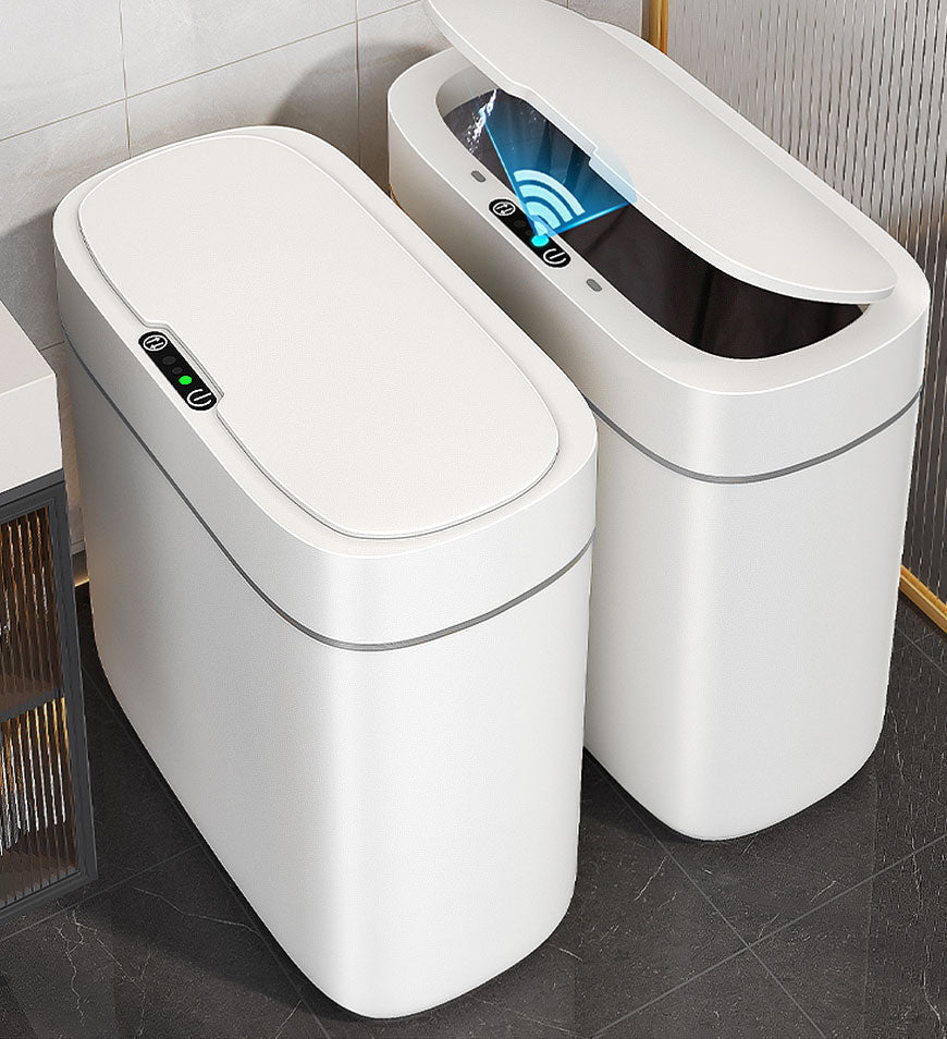 Eleganter 12L Abfalleimer mit Sensor, automatisch öffnend, wasserdicht für Bäder und Büros.
