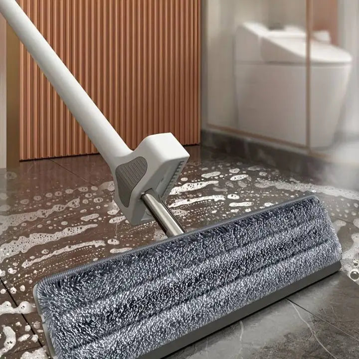 Effizienter Mikrofasermop mit Eimer und Selbstreinigungsfunktion, ideal für die komplette Haushaltsreinigung.