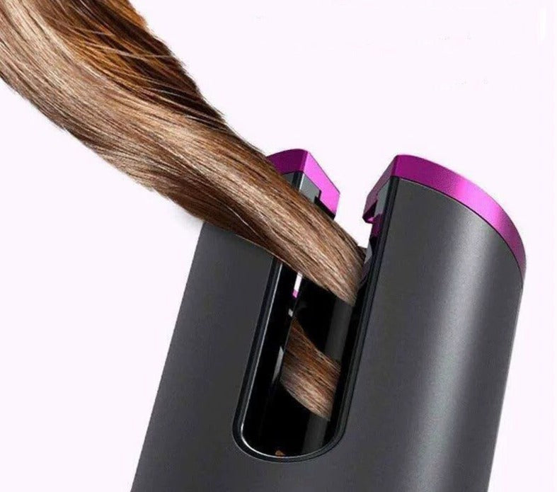 Automatischer Haarkruller in Rose Gold für mühelose, perfekte Locken und sanfte Wellen.