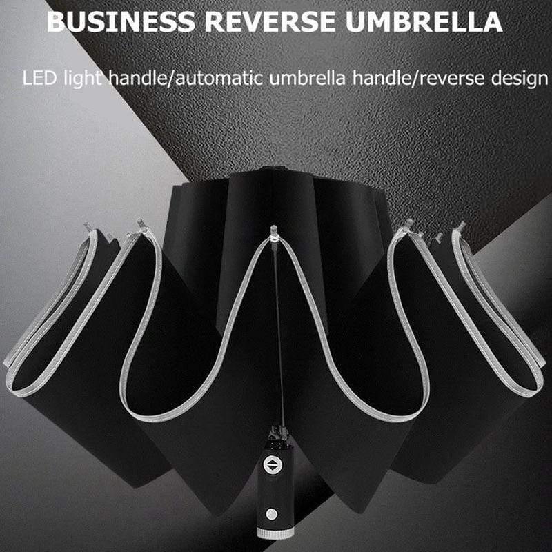 Umgekehrter Falt-Regenschirm mit LED-Licht und Reflektion; hält trocken, kompakt & sicher für Reise im Regen.