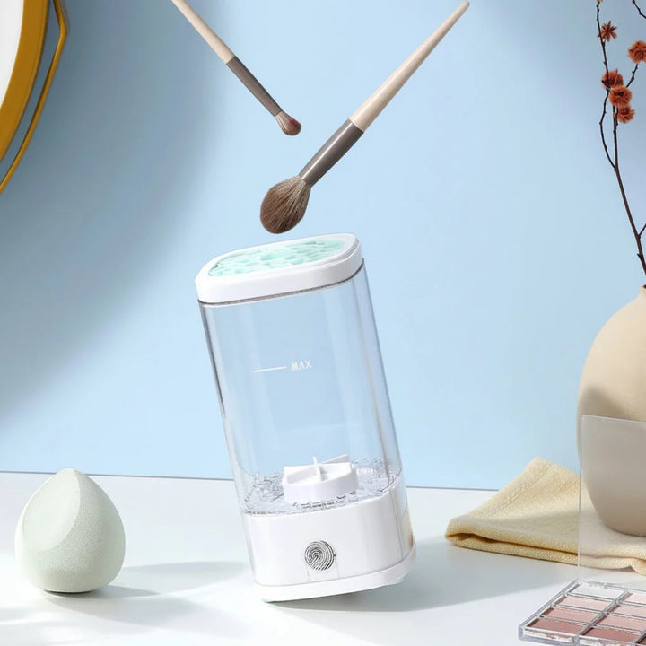 Professioneller Pinselreiniger zum schnellen Reinigen und Pflegen von Make-up Pinseln. Für längere Haltbarkeit.