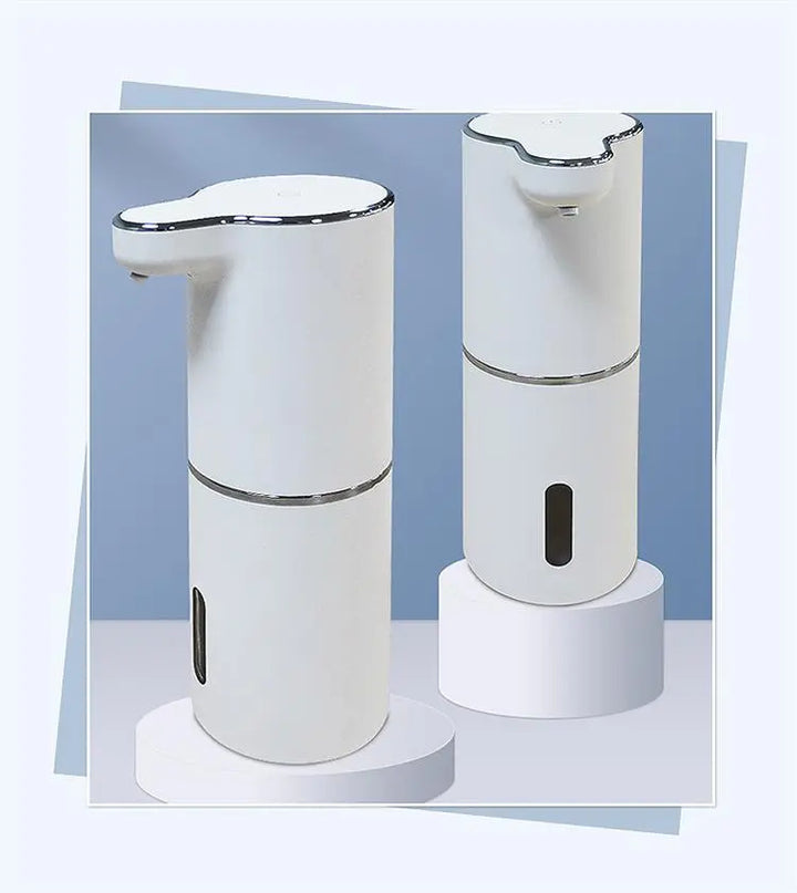 Smartes Badezimmer-Gadget: Automatischer Schaumseifenspender für Hygiene.