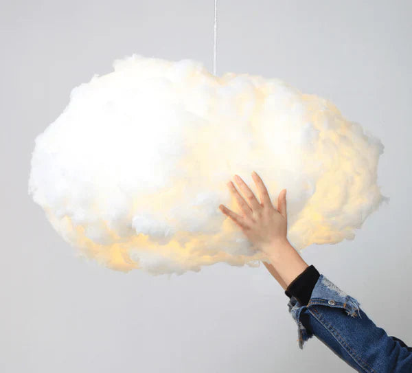 Magische Wolkenlampe als bezaubernde Kinderzimmer-Beleuchtung und stimmungsvolles Dekorationsobjekt.