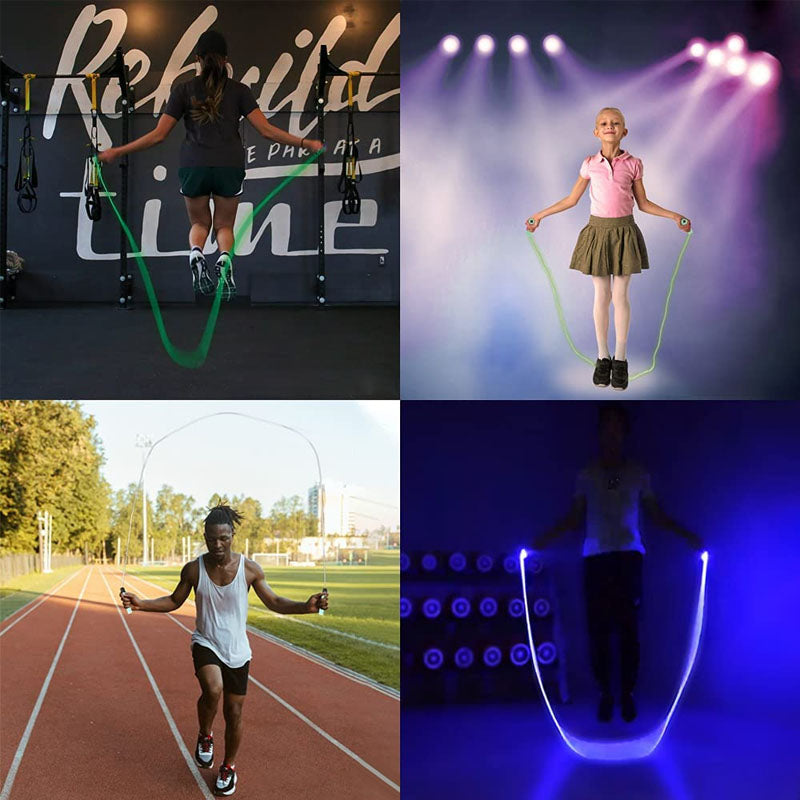 Fröhliches Kind mit beleuchtetem LED Springseil. Fördert Ausdauertraining, Koordination & Spielspaß für Kinder.
