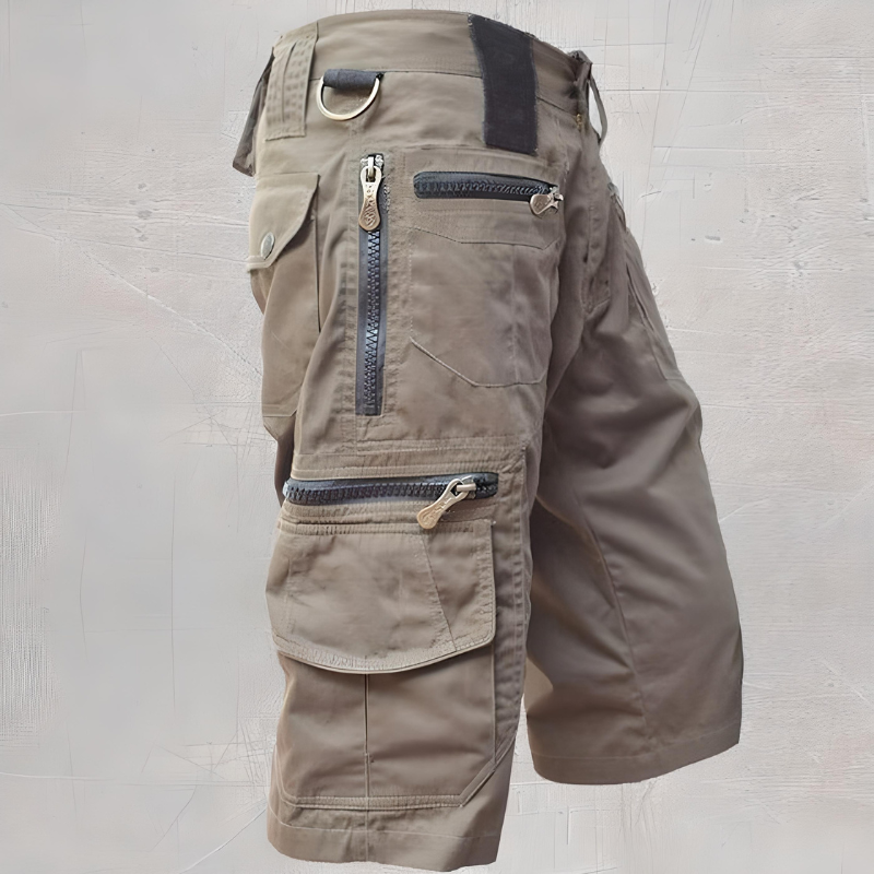 Stylische, unifarbene Herren Cargo-Shorts. Praktische Taschenshorts als Reisebekleidung & für den Alltag.