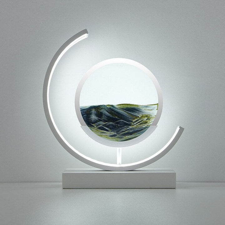 Innovative LED-Tischlampe, 3D Sandkunst als Blickfang; modernes Ambiente für jeden Raum.