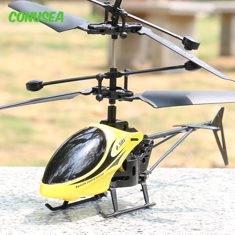 Detaillierter RC-Helikopter für Kinder mit robuster Bauweise, ideal für Anfänger und ersten Flugspaß im Freien.