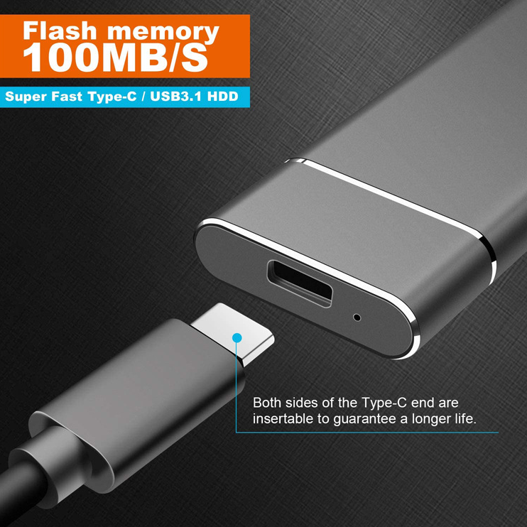 Plug & Play externe Festplatte mit USB 3.1 Anschluss für einfache und schnelle Datenübertragung.