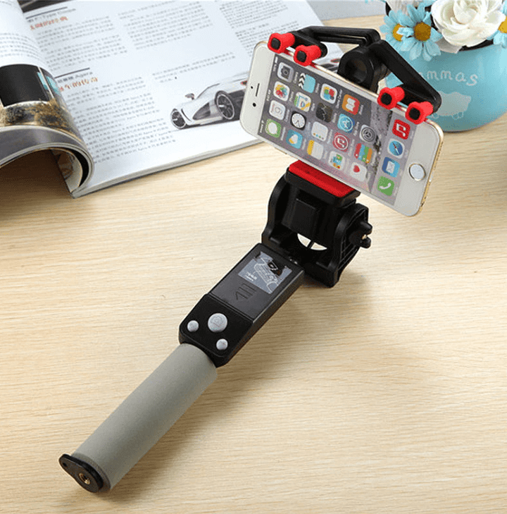 Flexibler Bluetooth Selfie Stick mit erweiterbarer Stange und 360° Drehfunktion für Vlogger.