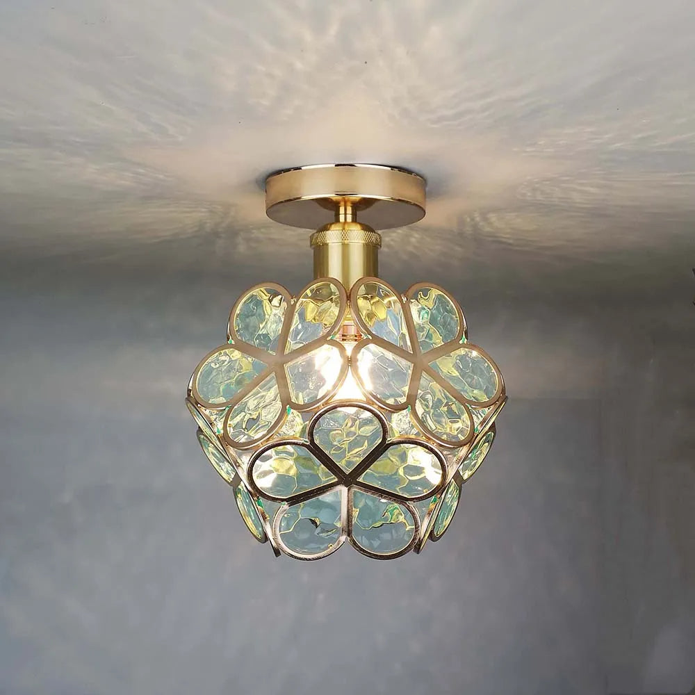 Blumen-Deckenleuchte aus Glas für stilvolle Wohnzimmer. Elegante Glasblumen-Lampe.