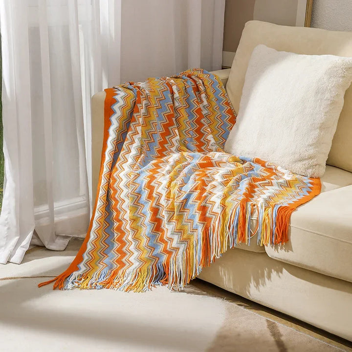 Vier-Jahreszeiten-Boho-Decke mit Quasten, vielseitig, leicht und gemütlich für jeden Raum.