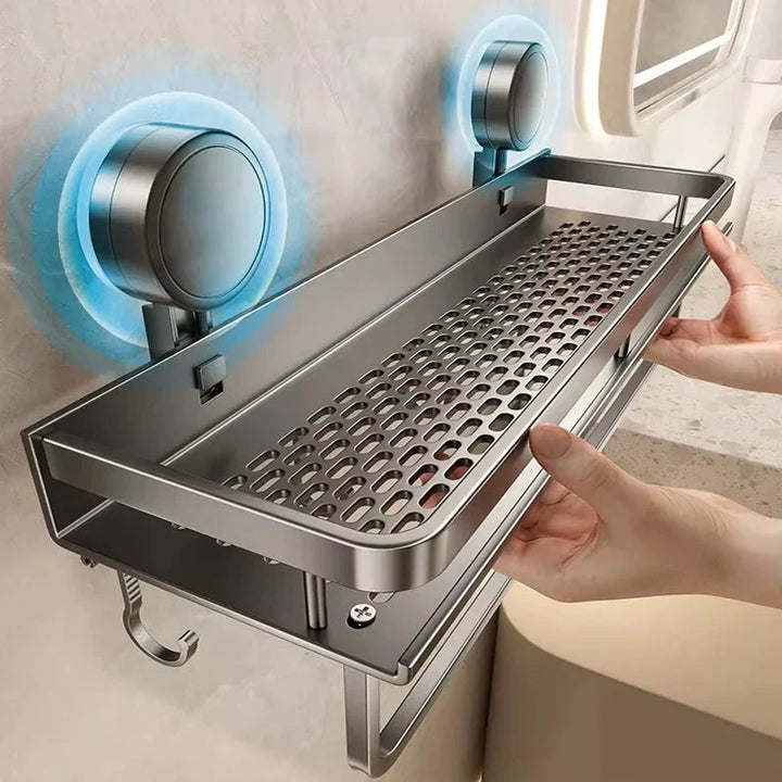 Bohrfreies Saugnapf-Badregal aus Aluminium, elegant montiert in einer modernen Dusche für Duschgel & Shampoo.