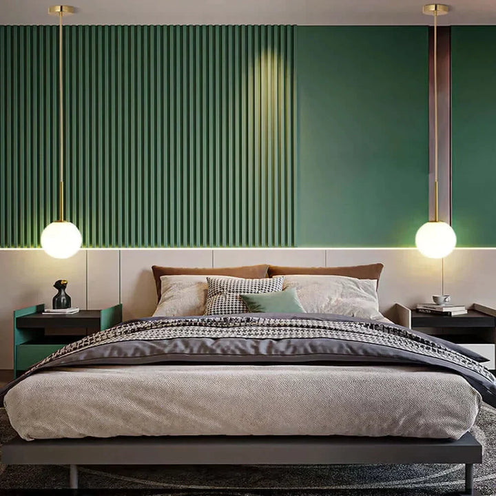 Zeitlose Eleganz: Brehn Glasball Pendelleuchte. Mid-Century Modern Designlampe für Ihr Wohnzimmer.