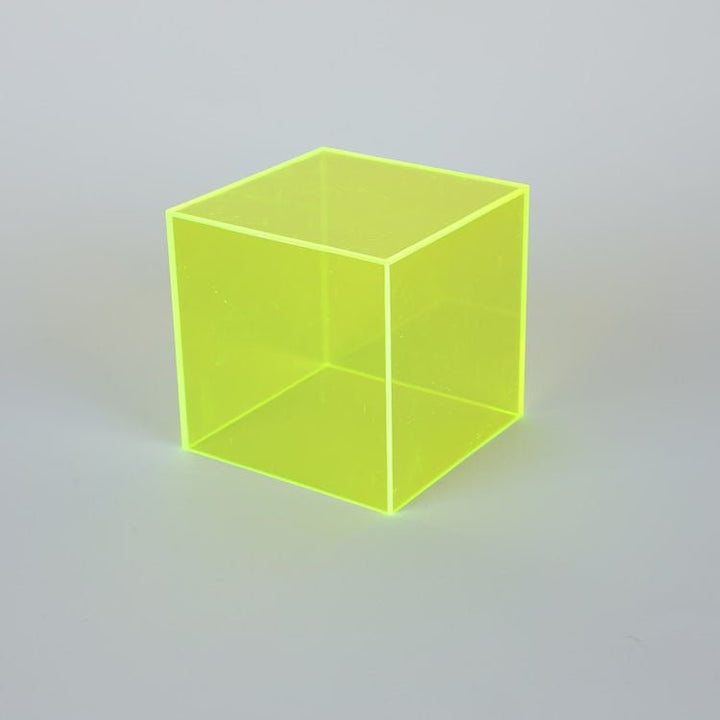 Kompakte bunte Acryl Display-Box für Uhren, Schmuck oder kleine Kunstwerke.
