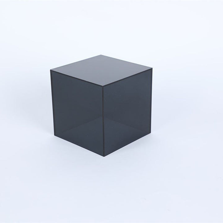 Displaybox aus Acryl, mehrfarbig, perfekt zur stilvollen Präsentation von Sammlerstücken.