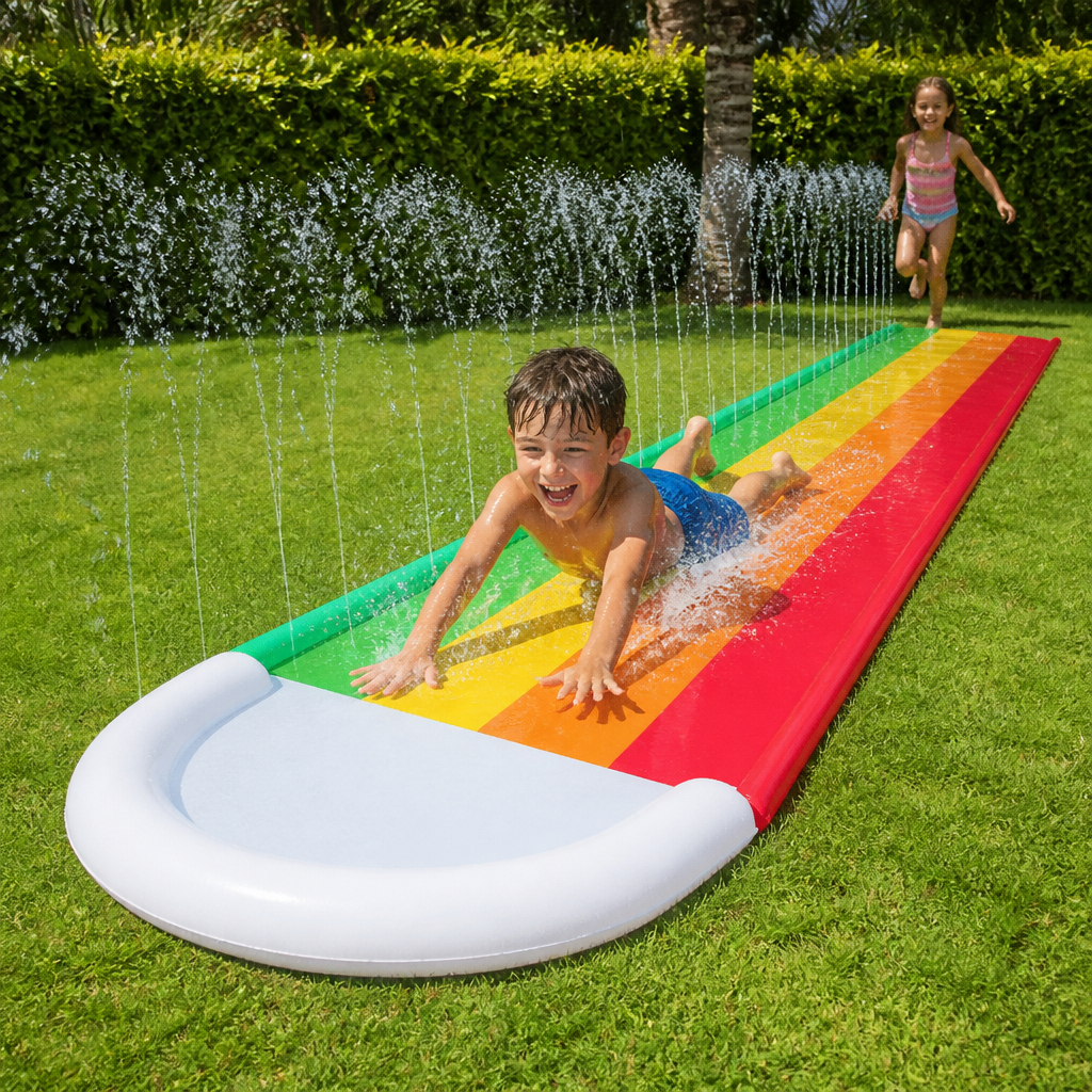 Robuste Regenbogen Wasserrutsche, aufblasbar & sicher für Kinder. Perfekt für Outdoor-Abenteuer & Sommerspaß im Garten.