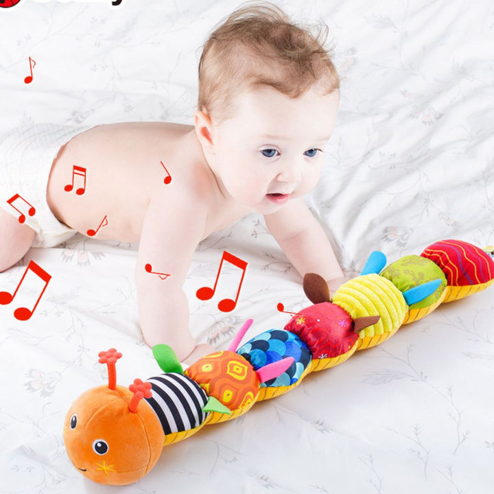 Farbenfrohe sensorische Raupe als Geschenk für Babys. Mit Musik und Rassel für umfassende Sinneswahrnehmung.
