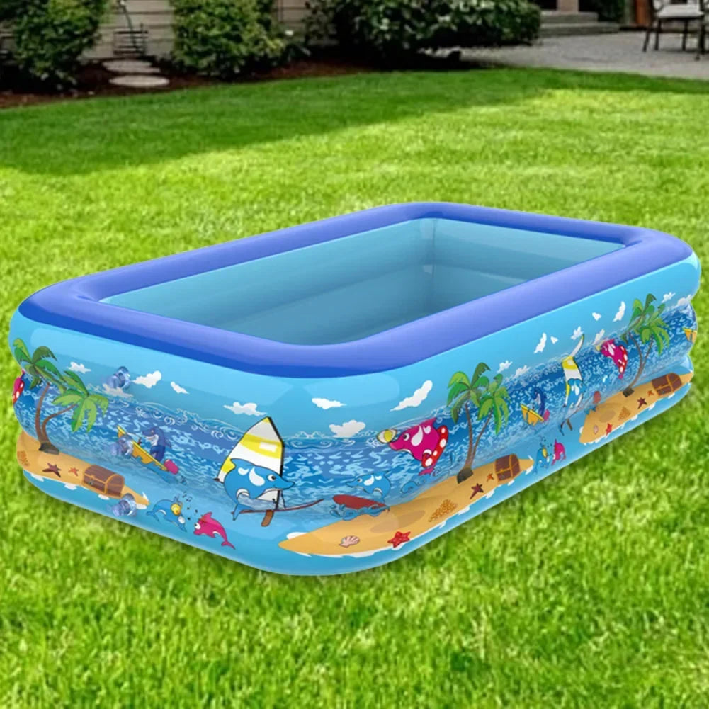 Robustes PVC-Kinderplanschbecken, aufblasbar und bunt, ideal für sicheren Wasserspaß für Kinder im Freien.