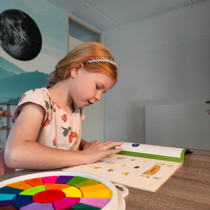 Sichere, ungiftige Fingerfarben für Kinder, cremige Textur für einfaches Malen; ideal für Kleinkind-Kreativität.