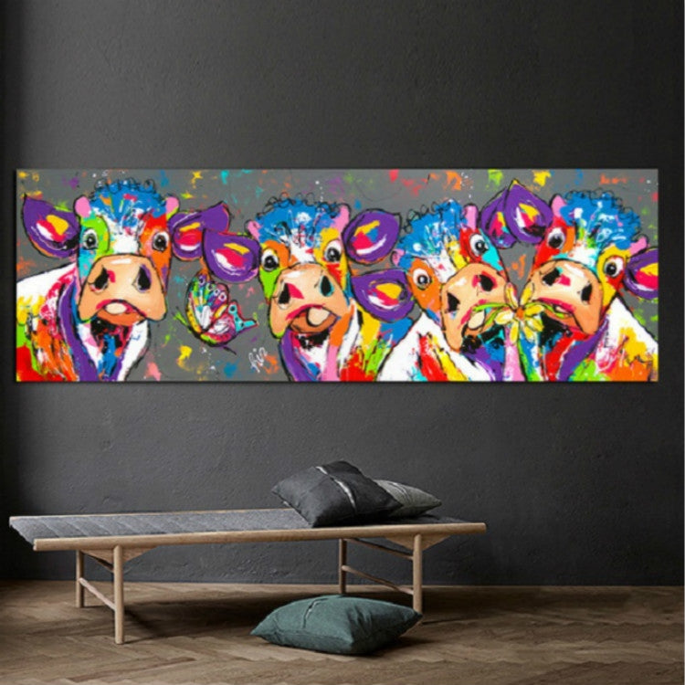 Modernes Leinwandbild bunte Kühe, lebendige Farben. Gerahmte Wandkunst, HD Druck für eine fröhliche Wohnkultur.
