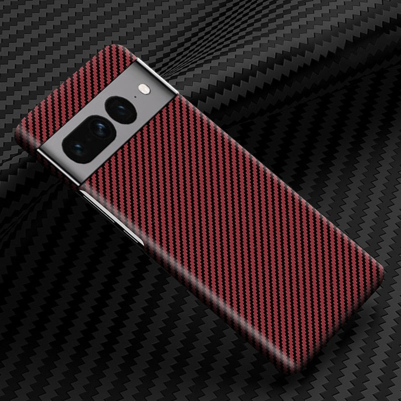 Elegante Carbonhülle für Google Pixel 8, exzellenter Volls-Schutz. Rutschfest und kratzfest.