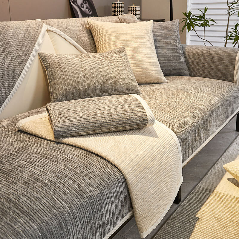 Vielseitiger Chenille Couchschonbezug, antikratz, rutschfest und komfortabel für jedes Sofa.