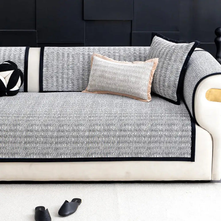 Chenille Sofabezug, atmungsaktiv & rutschfest, idealer Schutz für Ihr Wohnzimmer-Sofa.