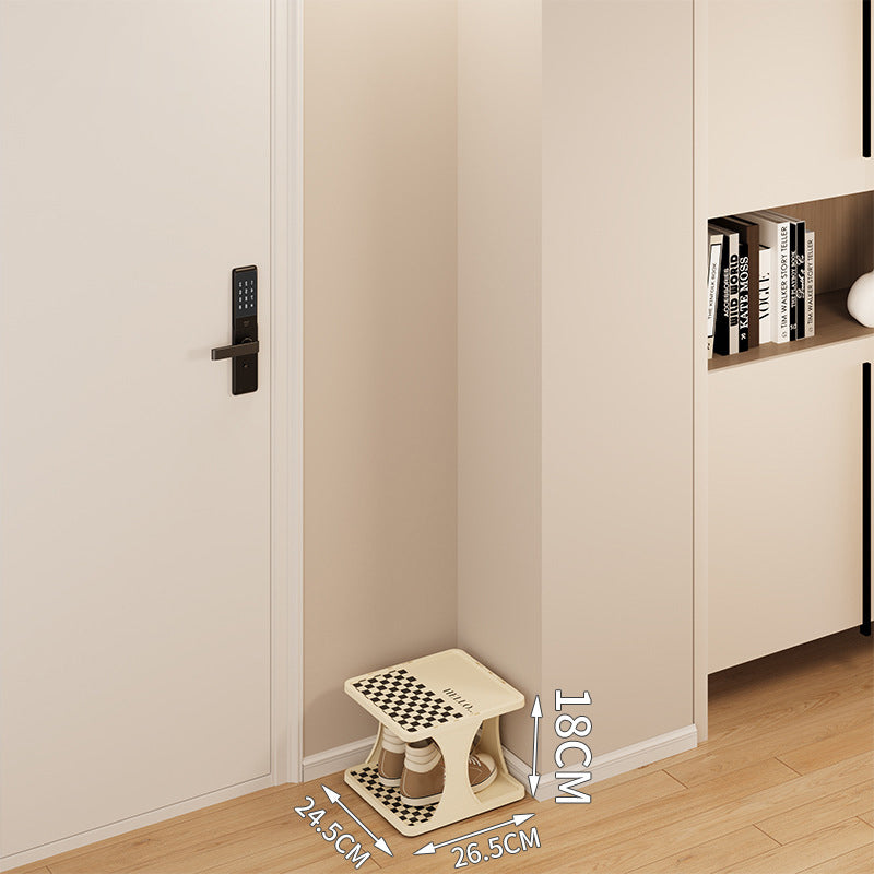 Einfacher Aufbau des ClariStack Schuh-Organizers; modulares System für flexible Gestaltung.