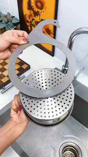 CleanSwan™ Küchen-Abflusssieb fängt Essensreste & schützt effektiv vor Verstopfungen im Spülbecken. Für eine saubere Küche.