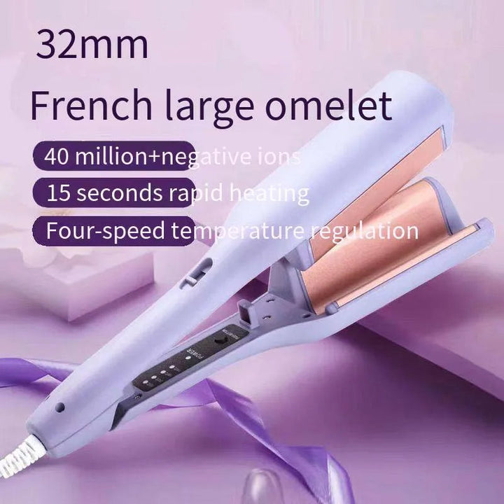Frau stylt ihre Haare mit dem CurlMagic Lockenstab. Erzielt perfekte, langanhaltende Locken & natürliche Wellen.