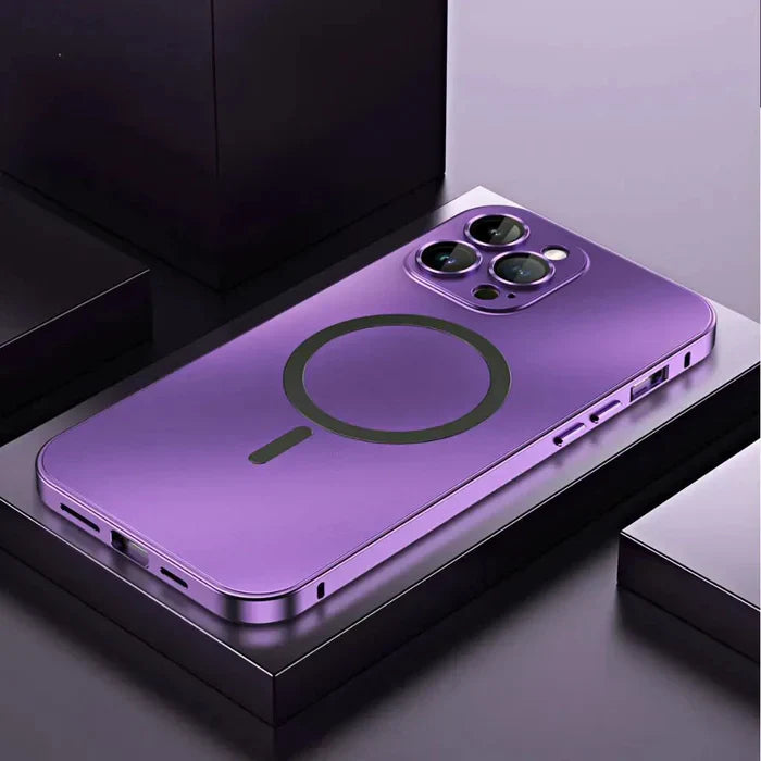 Elegante MagSafe Metall Handyhülle für iPhone. Perfekter Schutz & kabelloses Laden.