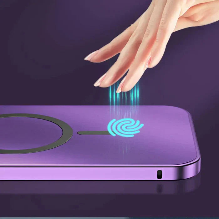 Premium Metall Handyhülle für iPhone mit MagSafe. Bietet optimalen Schutz & Komfort.